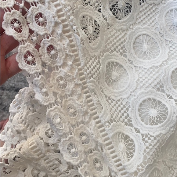 Lovers + Friends White Lace Dress - Picture 4 of 5
